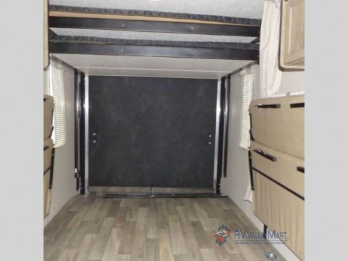 Toy Hauler Travel Trailer Garage