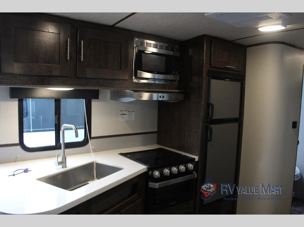 Cruiser Radiance Ultra Lite Kitchen