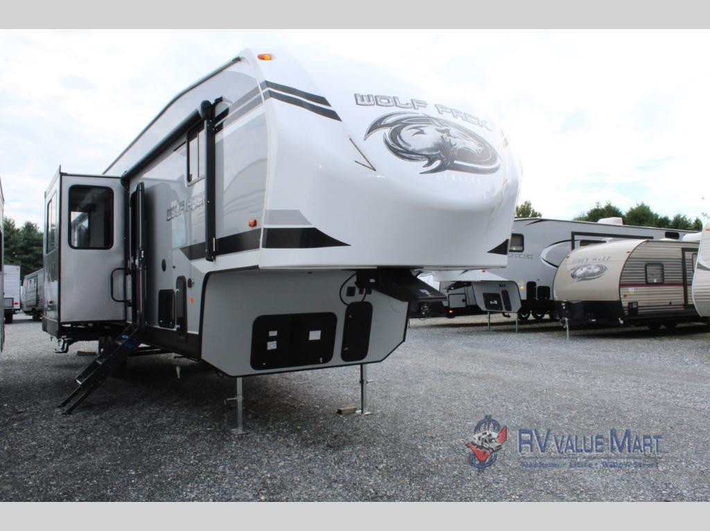 Toy Hauler Fifth Wheel Review