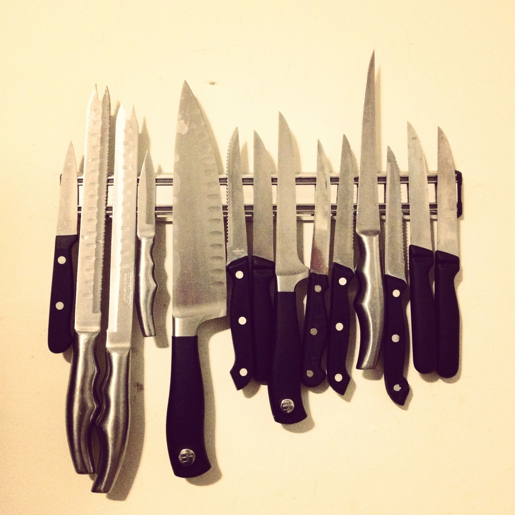 Magnetic knife storage